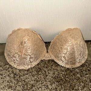 Chic Lace Bra in Beige